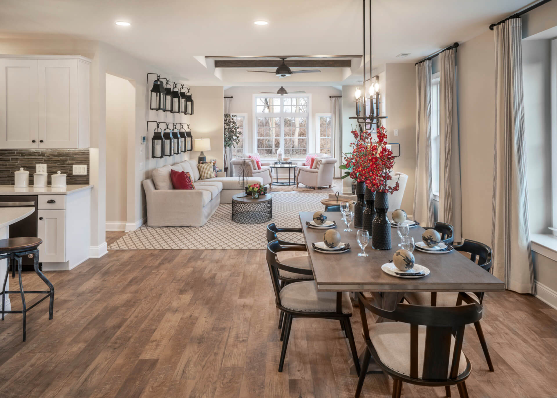 Jefferson Kitchen and Dining Area Jefferson Kitchen and Dining Area